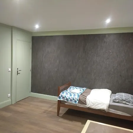 2 Proche De La Gare Sncf Апартаменты Ангулем